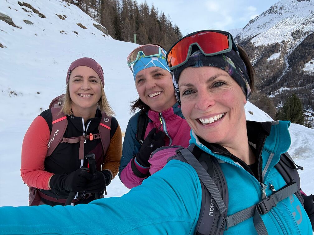 whatsapp-camp-familles-2026-zinal-48